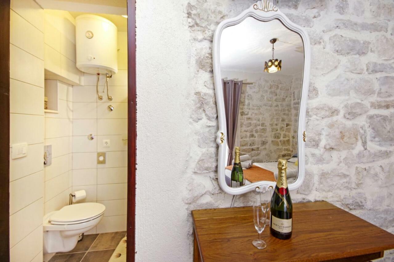 Towerhousesasso Trogir Exterior foto